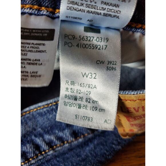 Levi's 501 Women 32 Denim Shorts Distressed Cut-offs 4 Medium Wash Frayed Jean - Picture 5 of 11